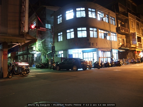 夜騎台北101