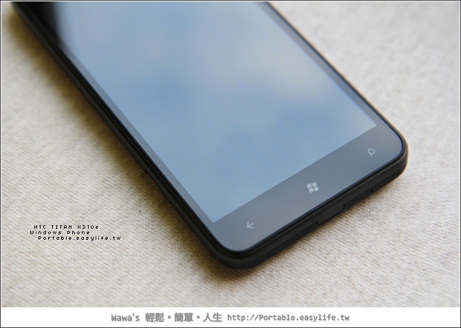 HTC TITAN X310e。Windows Phone