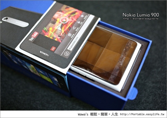 Nokia Lumia 900 白色開箱。Windows Phone