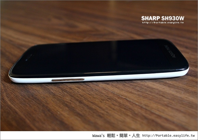 SHARP SH930W。5吋 Full HD AQUOS PHONE 智慧型手機