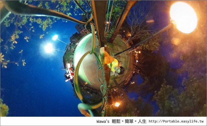 RICOH THETA M15 360°全景自拍炫麗奇機