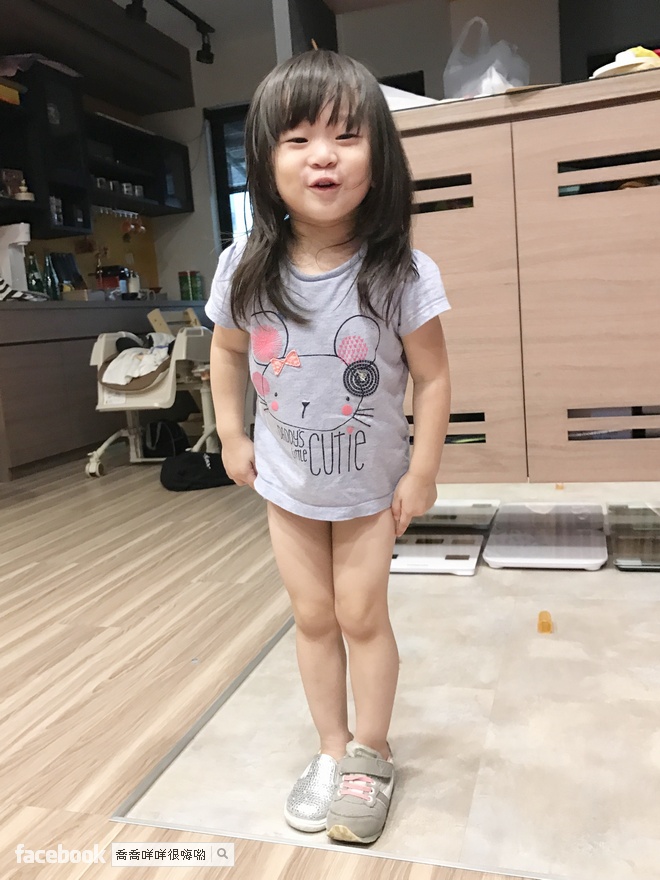 我就是很愛哭哭啊、把鼻我好想你喔、幼兒園學前測驗、拿到書包超開心、妹妹會研究手了、終於要去游泳了、超愛dyson吹風機、看完牙醫就害怕了、怕打針了、關燈就睡覺養成 2Y10M29D&2M12D-2Y11M5D&2M18D