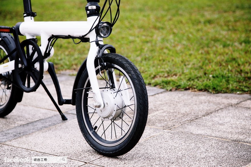 騎乘體驗 QiCYCLE 騎記電助力折疊自行車