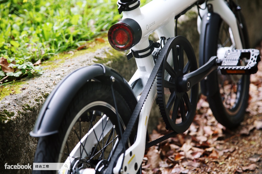 騎乘體驗 QiCYCLE 騎記電助力折疊自行車