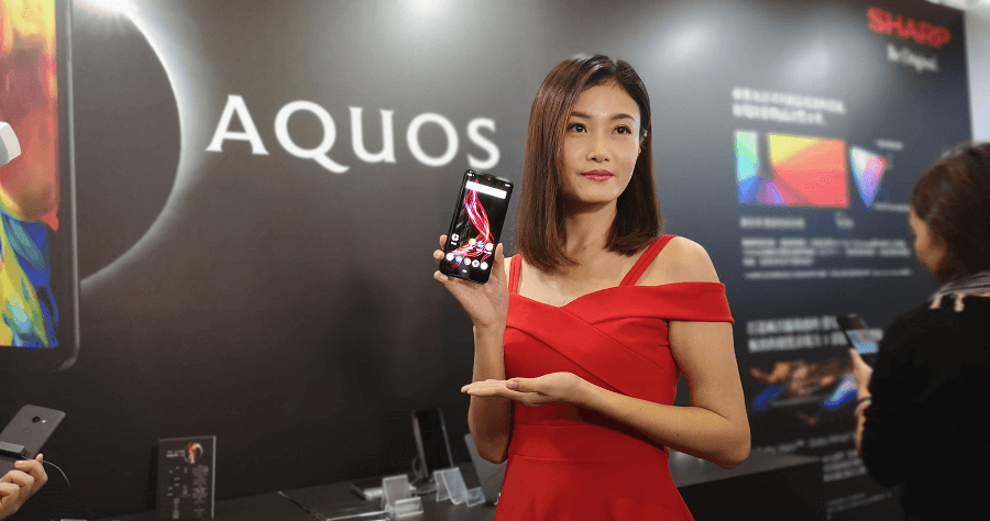 Sharp 世界最輕手機 AQUOS zero 12 月開放預購，售價約新台幣 2 萬元，一月份正式上市