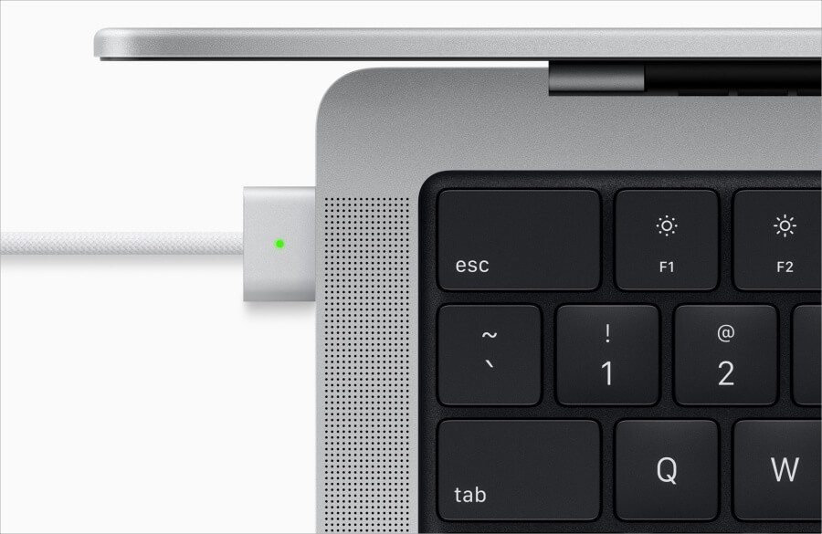 MacBook Pro MagSafe 3 充電